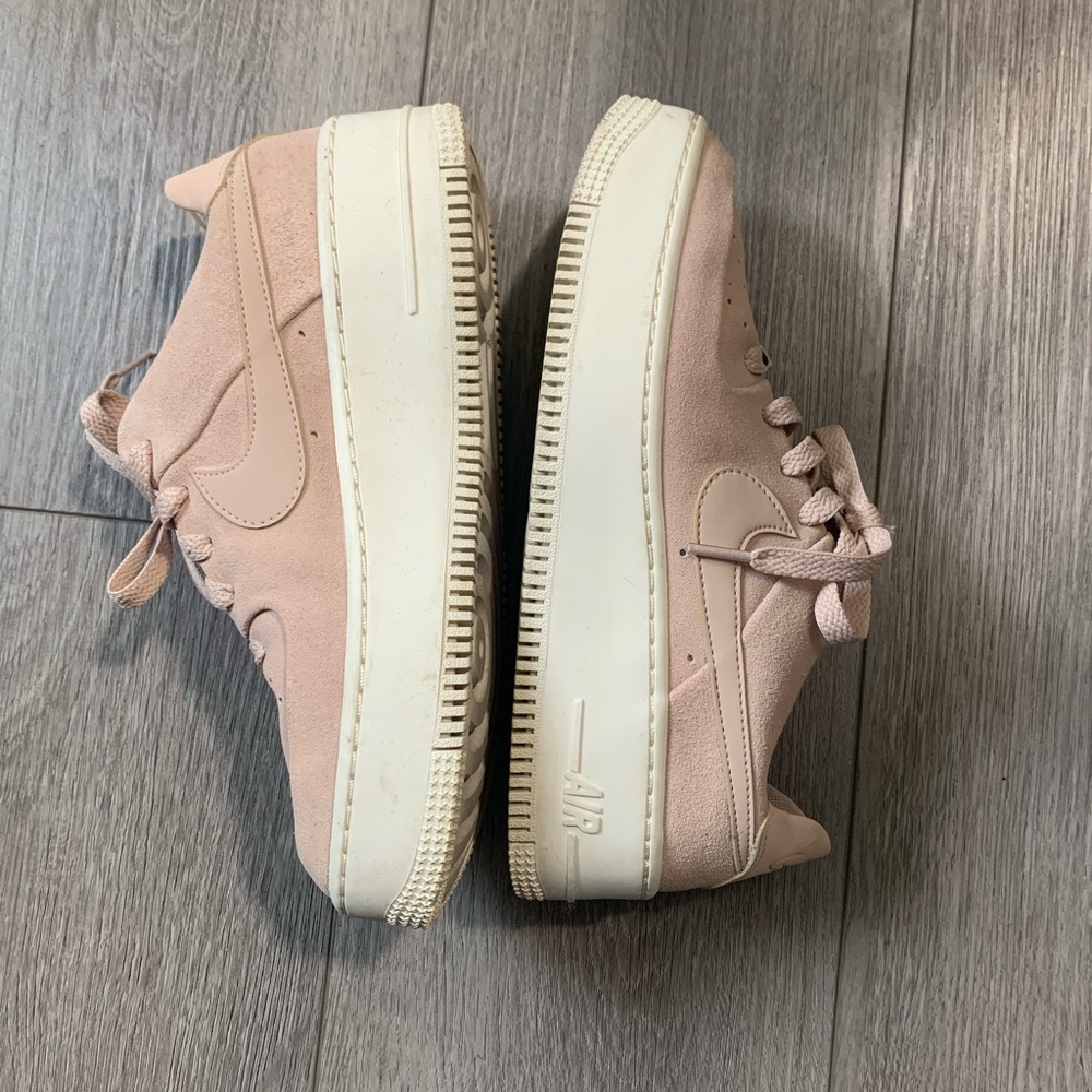 Nike platform Air Force 1